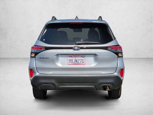 Certified 2026 Subaru Forester Premium AWD/4WD image 7