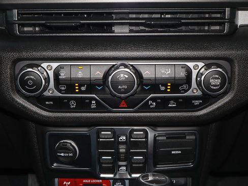 Used 2025 Jeep Gladiator Willys image 29