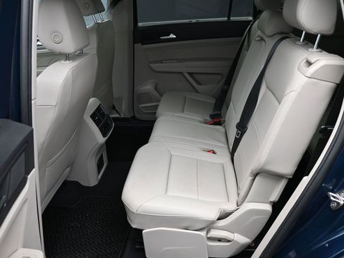 Used 2022 Volkswagen Atlas SE image 12