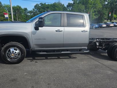 New 2026 Chevrolet Silverado 3500 LT w/ Convenience Package