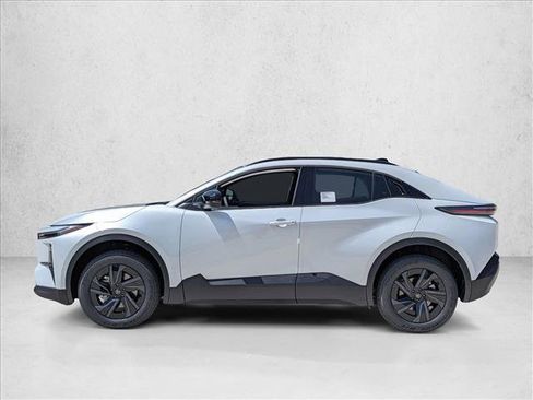 New 2026 Toyota C-HR AWD/4WD image 5