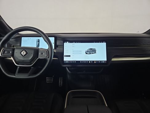 Used 2024 Rivian R1S Adventure AWD/4WD image 27