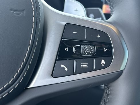 New 2026 BMW X5 sDrive40i w/ M Sport Package image 13