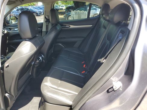 Used 2018 Alfa Romeo Stelvio Sport w/ Quick Order Package 22J Sport image 11