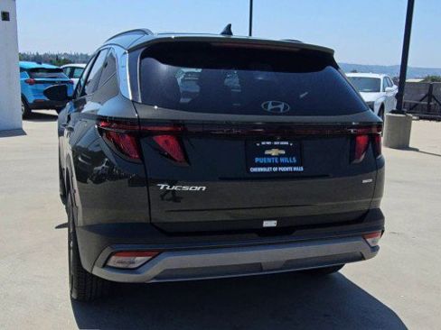 Used 2025 Hyundai Tucson SEL AWD/4WD image 7