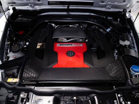 Used 2022 Ferrari F8 Tributo image 8