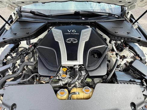 Used 2018 INFINITI Q50 Luxe w/ Essential Package (3.0T Luxe) AWD/4WD image 22