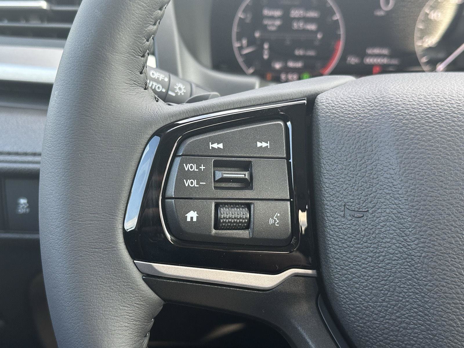 New 2026 Honda Odyssey EX-L image 13