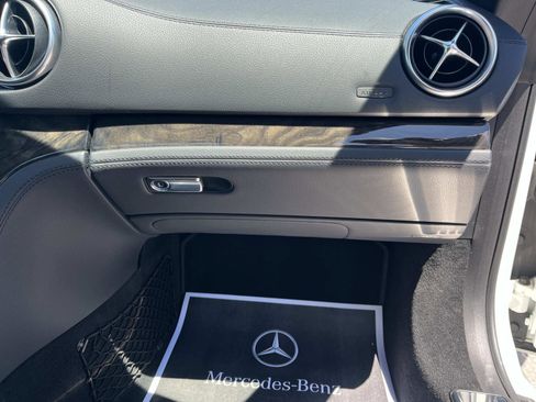 Used 2017 Mercedes-Benz SL 450 image 14
