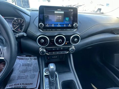 Used 2025 Nissan Sentra SV FWD image 19