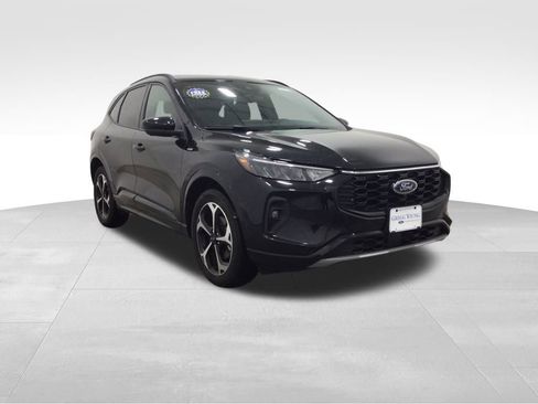 Used 2023 Ford Escape ST-Line Select w/ Tech Pack #2 image 5