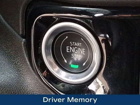 Used 2023 Chevrolet Silverado 1500 High Country w/ Technology Package AWD/4WD image 14