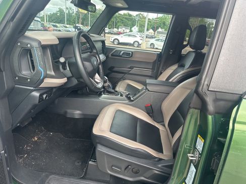 Used 2024 Ford Bronco Wildtrak AWD/4WD image 7