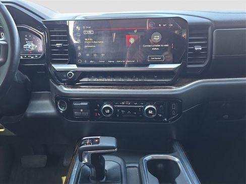 Used 2023 GMC Sierra 1500 Elevation w/ Elevation Premium Package image 13