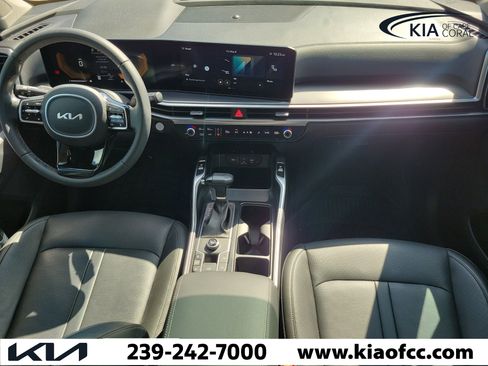 Certified 2025 Kia Sorento S FWD image 12