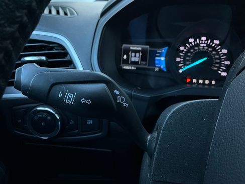 Used 2024 Ford Edge SEL image 34