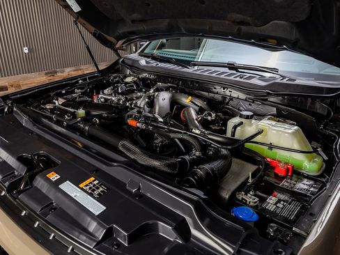 Used 2026 Ford F450 King Ranch w/ Chrome Package image 40