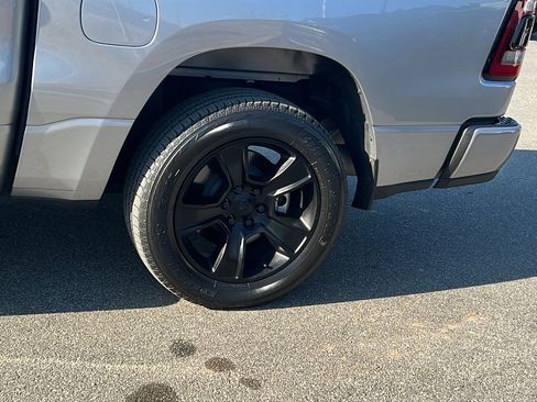 Used 2024 RAM 1500 Big Horn image 12