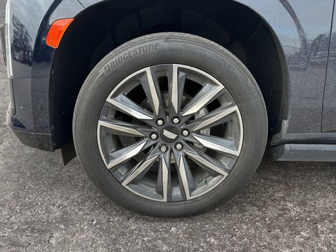 Used 2023 Cadillac Escalade Sport w/ Touring Package image 8