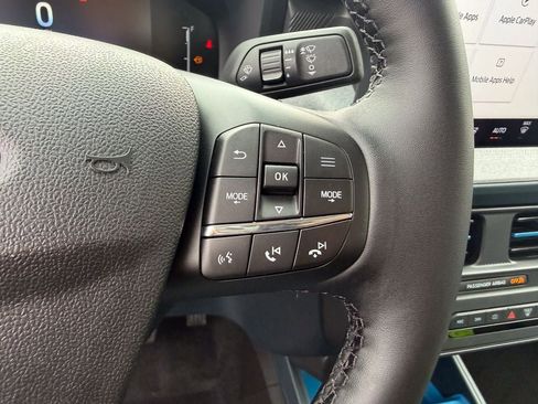 New 2026 Ford Maverick XLT AWD/4WD image 25