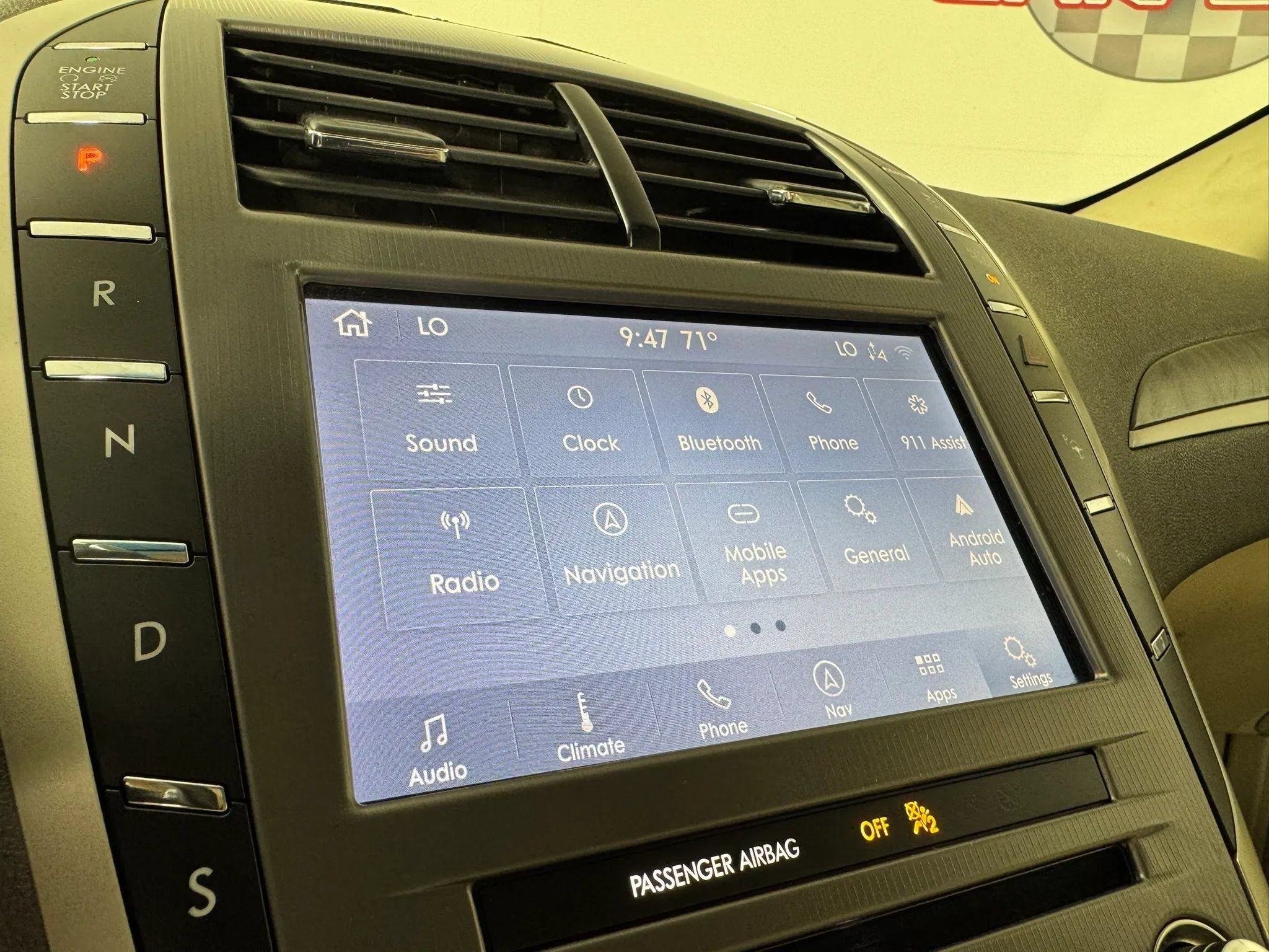Used 2020 Lincoln MKZ Reserve FWD image 21