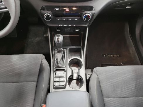 Used 2020 Hyundai Tucson SE AWD/4WD image 17