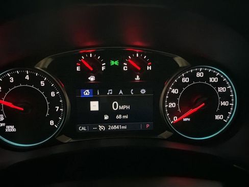 Used 2023 Chevrolet Equinox RS w/ RS Leather Package image 21