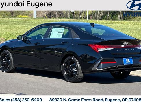 New 2026 Hyundai Elantra SEL Sport Premium FWD image 7