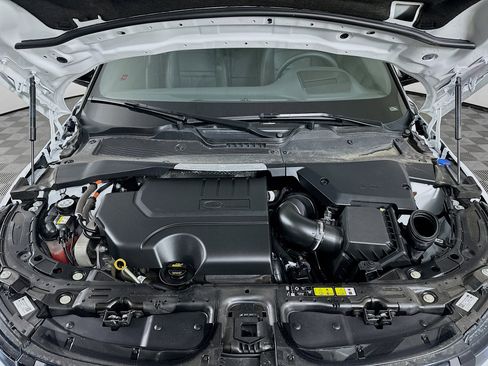 Used 2025 Land Rover Range Rover Evoque S image 36