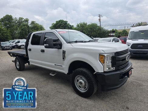 Used 2019 Ford F250 XL w/ Power Equipment Group AWD/4WD image 1