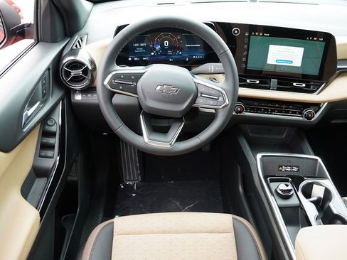 New 2026 Chevrolet Equinox ACTIV w/ Safety and Technology Package image 12