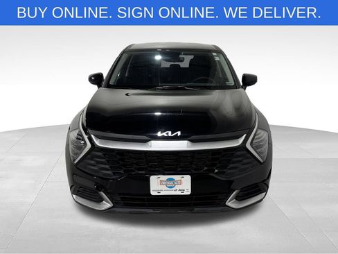 Used 2025 Kia Sportage LX AWD/4WD image 11