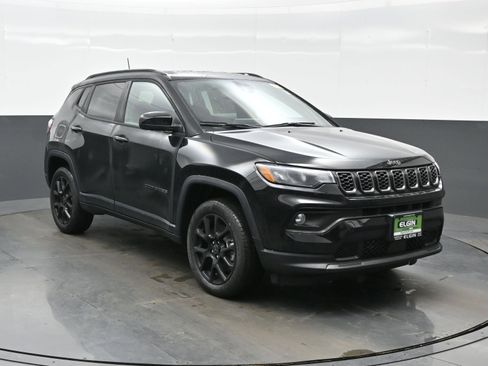 New 2026 Jeep Compass Latitude AWD/4WD image 8