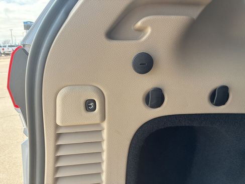 Used 2020 Jeep Grand Cherokee Limited w/ Premium Lighting Group image 6