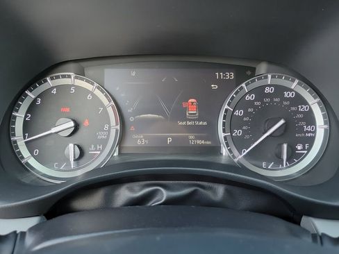 Used 2022 Toyota Highlander Limited FWD image 8