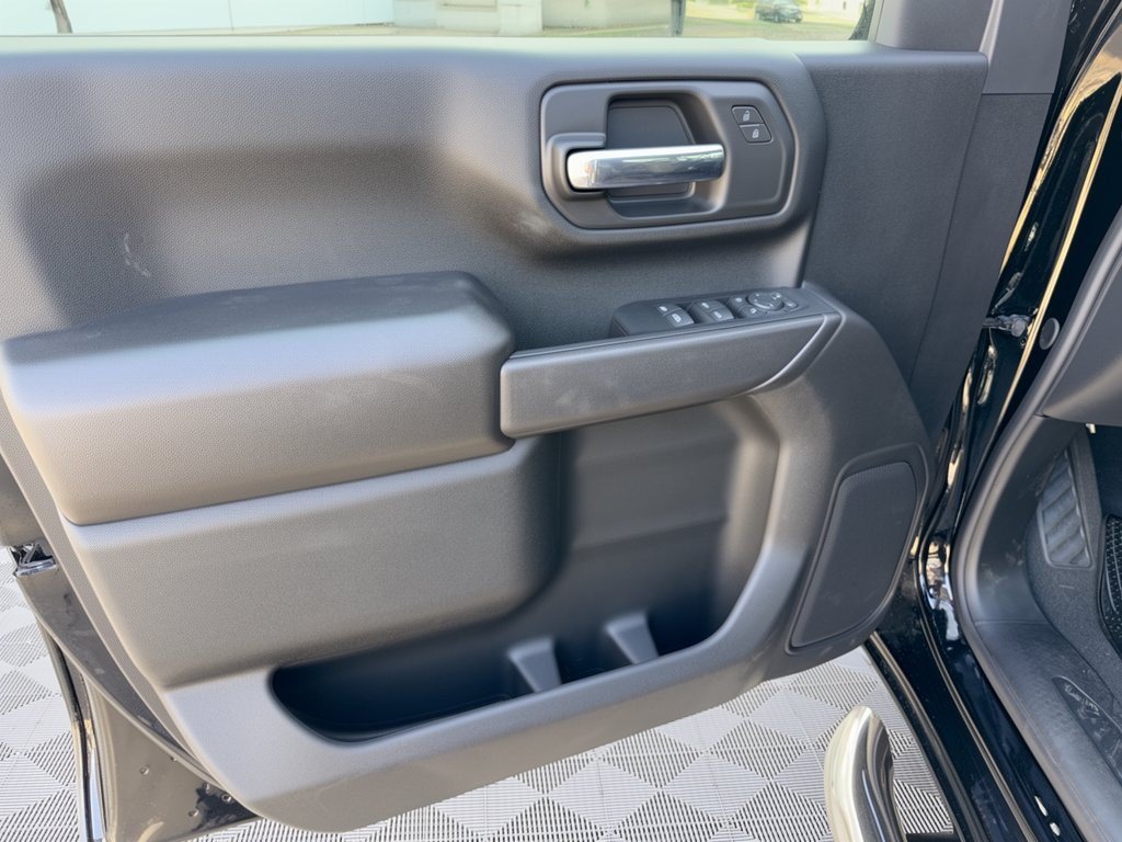 New 2026 Chevrolet Silverado 2500 Custom w/ Custom Value Package AWD/4WD image 14