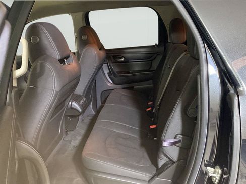 Used 2014 GMC Acadia SLE FWD image 15