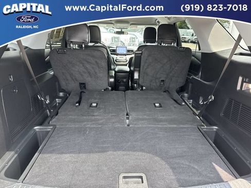 Certified 2023 Ford Explorer XLT w/ Equipment Group 202A AWD/4WD image 16