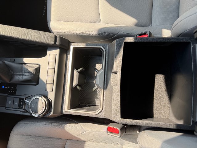 Certified 2025 Toyota Tacoma SR5 AWD/4WD image 30