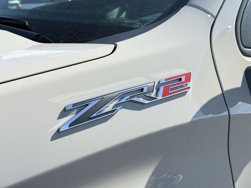 New 2026 Chevrolet Silverado 1500 ZR2 w/ ZR2 Bison Edition AWD/4WD image 36
