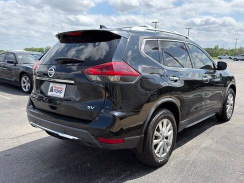 Used 2019 Nissan Rogue SV FWD image 5