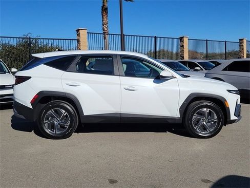 New 2026 Hyundai Tucson Blue SE image 27