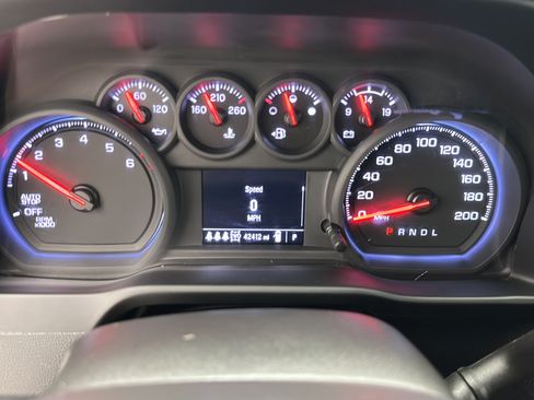 Used 2024 Chevrolet Silverado 1500 W/T AWD/4WD image 17