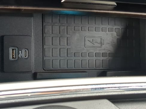 Certified 2022 Ford F350 Lariat w/ Lariat Ultimate Package image 53