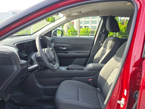 Used 2025 Nissan Kicks SV w/ Charging Package AWD/4WD image 20