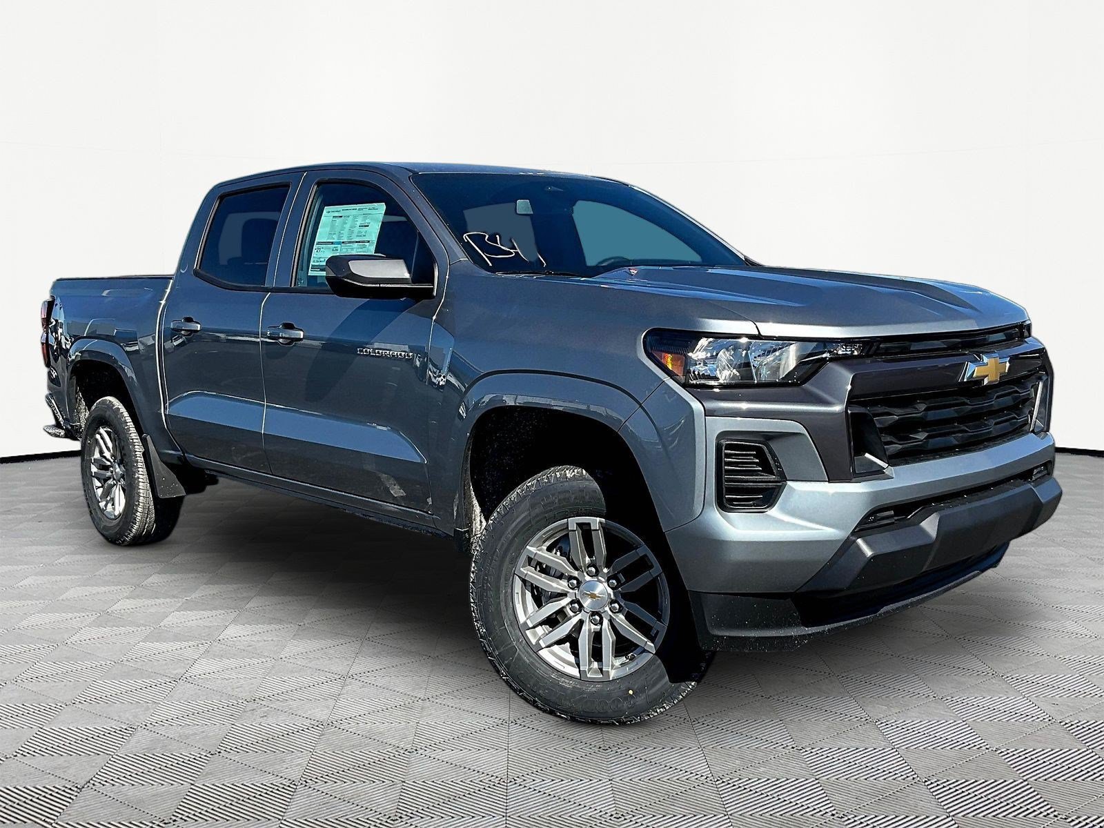 New 2026 Chevrolet Colorado LT RWD image 3