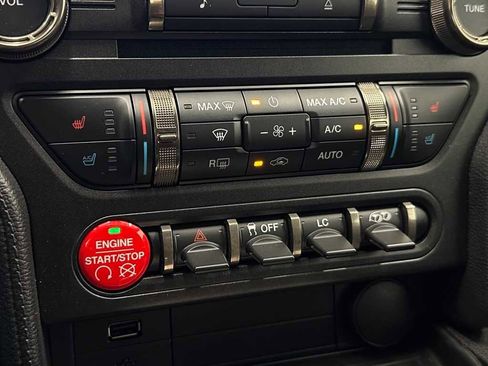 Used 2018 Ford Mustang Shelby GT350 w/ Convenience Package image 25