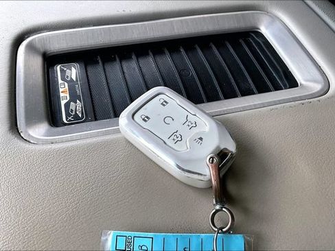 Used 2019 GMC Yukon Denali w/ Enhanced Security Package AWD/4WD image 11