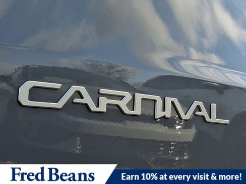 New 2026 Kia Carnival EX FWD image 20