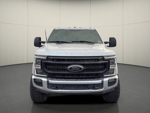 Used 2021 Ford F250 Lariat AWD/4WD image 2